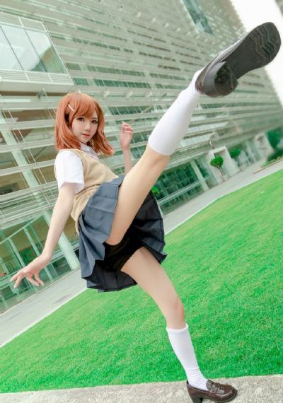 操欧美美女_高清免费在线观看
